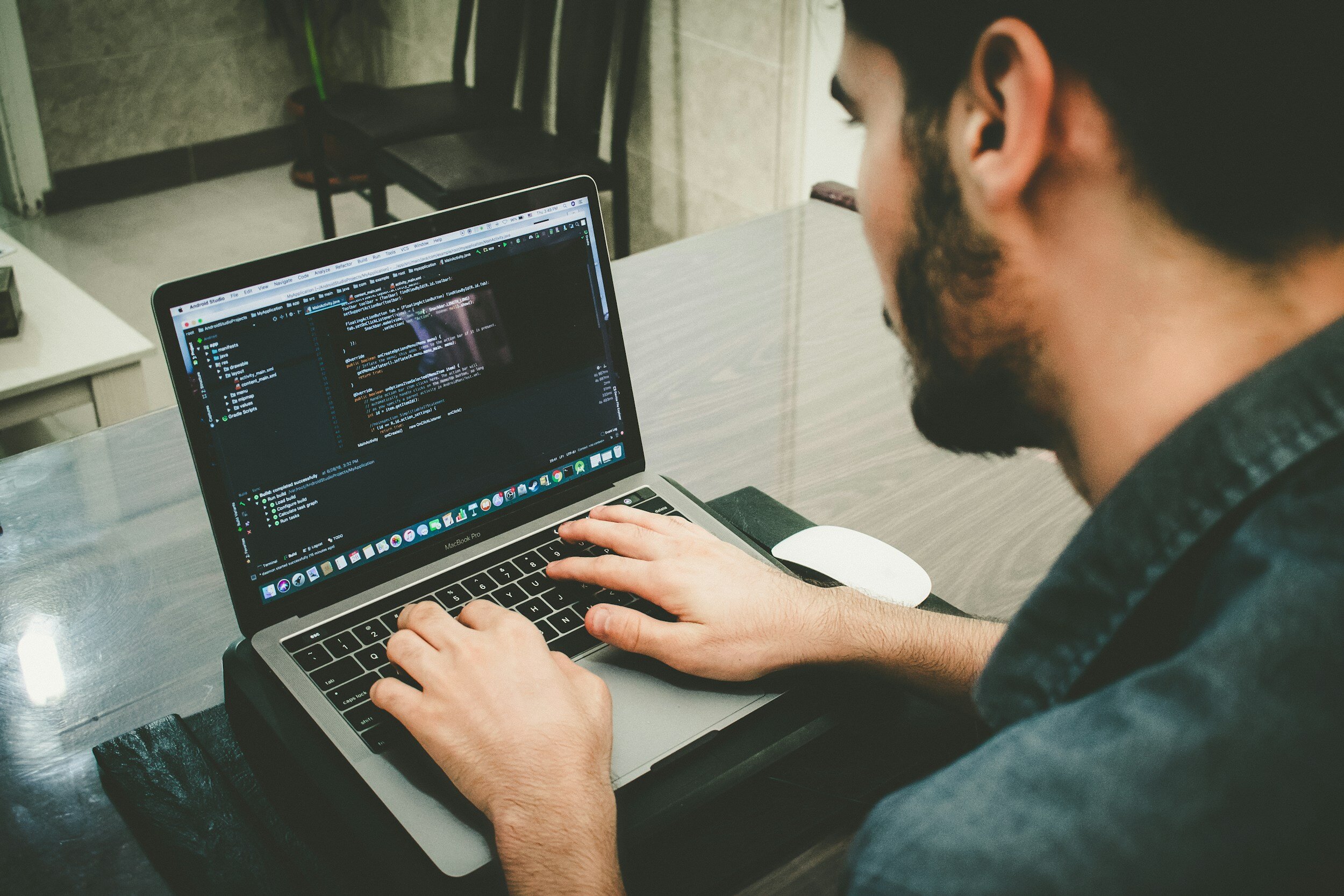 Hiring an AI/Machine Learning Software Engineer: How to, Interview Questions, and Company Fit.